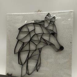 tête de loup géométrique en papier sur toile 25X25 cm