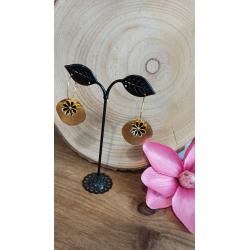 Boucles d'oreilles fleur noire en acier