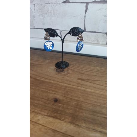 Boucles d'oreilles nacre bleue Boucles d'oreilles nacre bleue