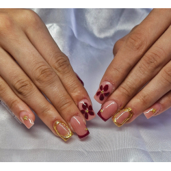 Extension / Rallongement des ongles