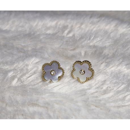 Boucle d'oreille fleur doré acier inoxydable Boucle d'oreille fleur doré acier inoxydable