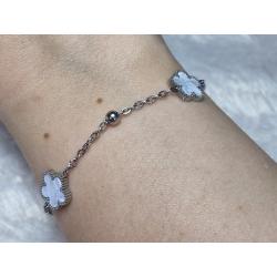Bracelet fleur trèfle argenté acier inoxydable
