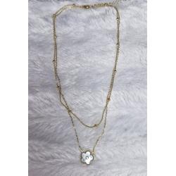 Collier fleur trèfle doré acier inoxydable