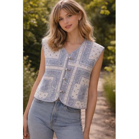 gilet sans manche blanc et bleu jeans